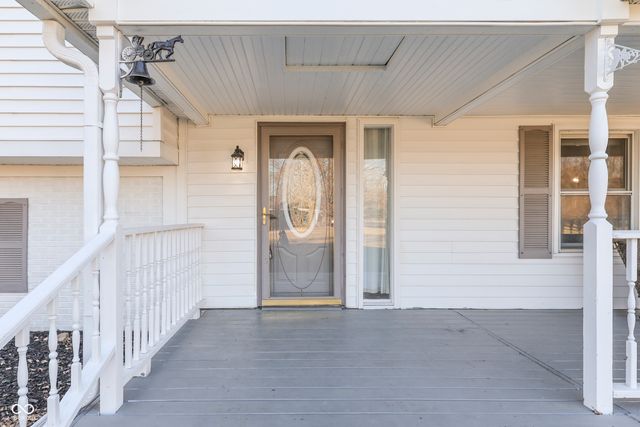 6125 E Edgewood, Indianapolis, IN 46237