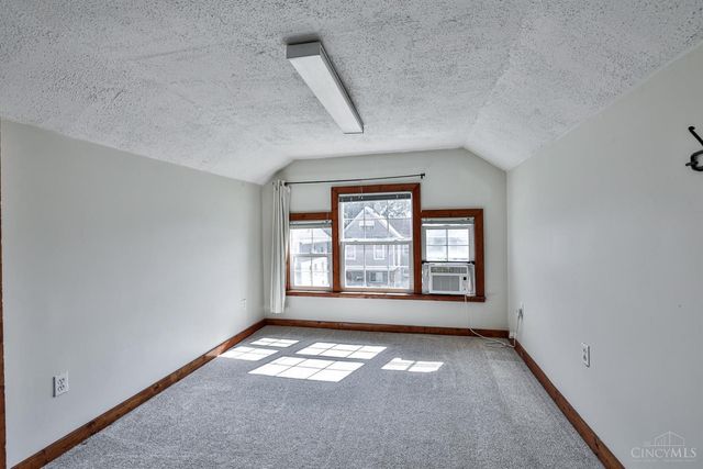 4409 Sullivan Avenue, St Bernard, OH 45217