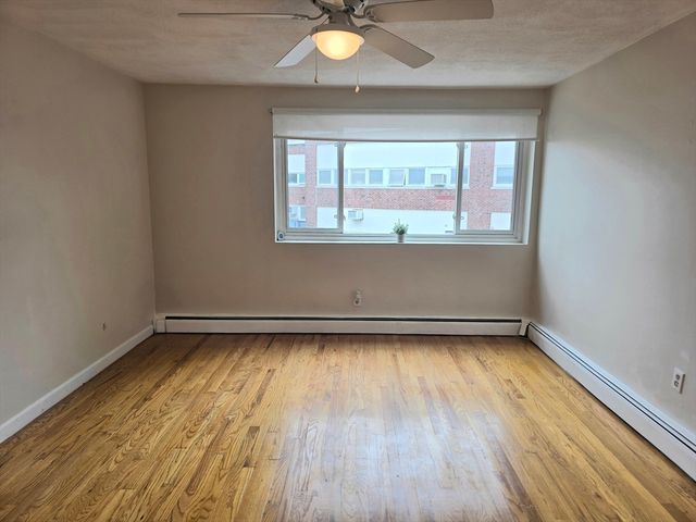 31 Jones Ter 22, Stoughton, MA 02072