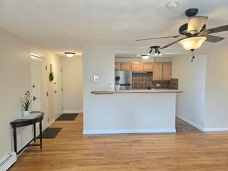 31 Jones Ter 22, Stoughton, MA 02072
