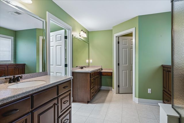112 Silverstone Ln, Hermitage, TN 37076