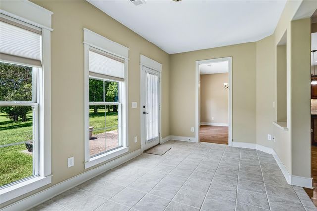 112 Silverstone Ln, Hermitage, TN 37076