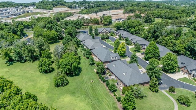 112 Silverstone Ln, Hermitage, TN 37076