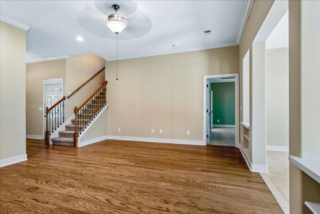 112 Silverstone Ln, Hermitage, TN 37076