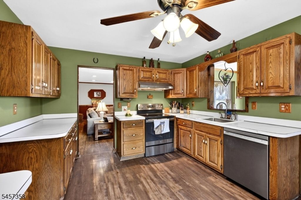 115 Fairview Dr, Branchburg Twp., NJ 08853 — photo 3