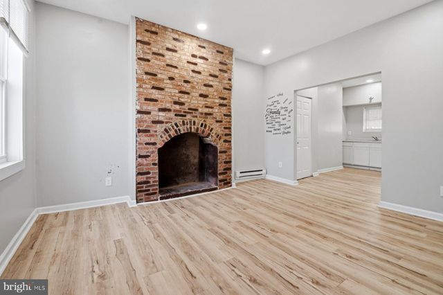 1421 W FAYETTE ST, Baltimore, MD 21223