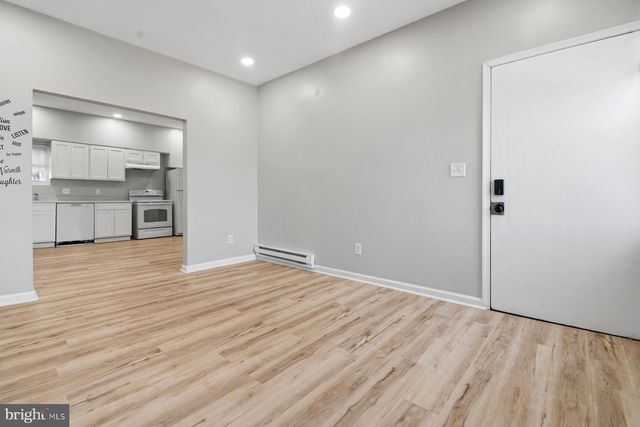 1421 W FAYETTE ST, Baltimore, MD 21223