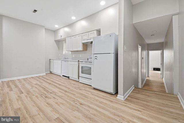 1421 W FAYETTE ST, Baltimore, MD 21223