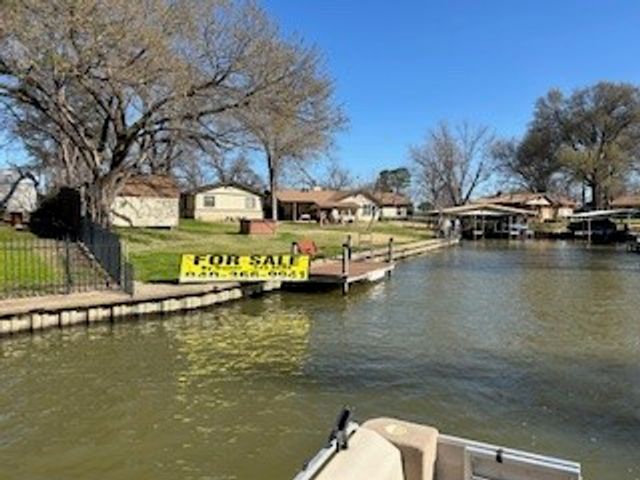 2319 N Wind Drive, Tool, TX 75143
