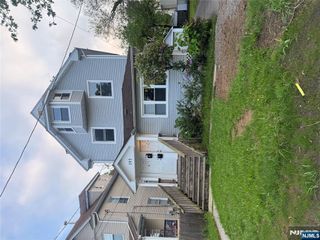 195 Stanley Place, Hackensack, NJ 07601