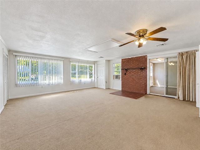16 Sandra Drive, North Kingstown, RI 02852