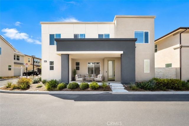 27014 Goldfields Court, Valencia, CA 91381