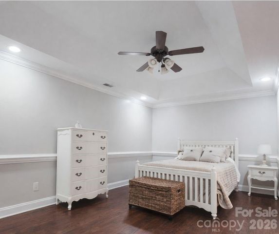 1081 Horse Rock Road, Hickory, NC 28602