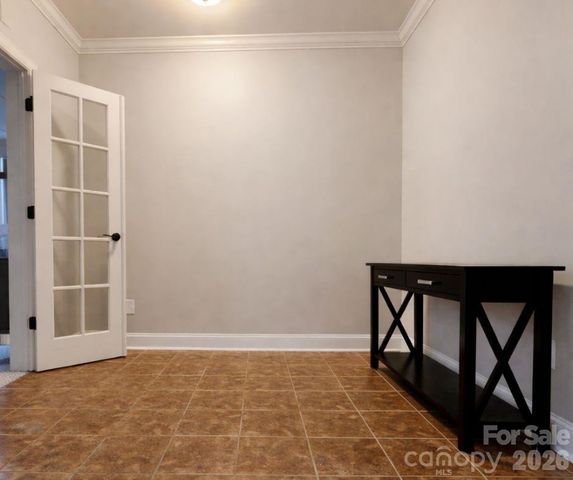 1081 Horse Rock Road, Hickory, NC 28602