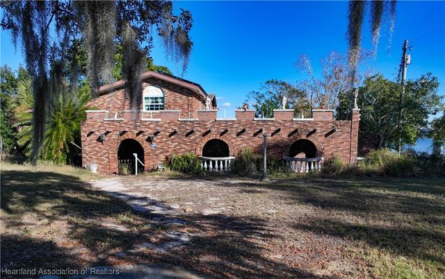 502 Lake Denton Terrace, Avon Park, FL 33825