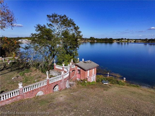 502 Lake Denton Terrace, Avon Park, FL 33825