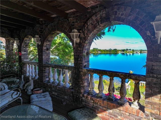 502 Lake Denton Terrace, Avon Park, FL 33825