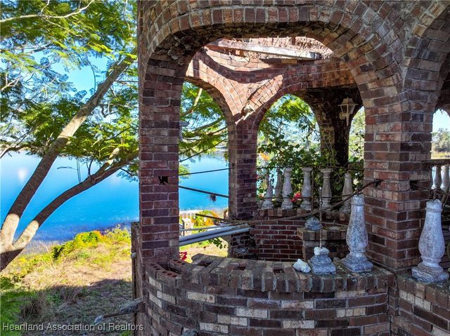 502 Lake Denton Terrace, Avon Park, FL 33825