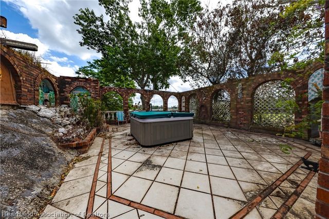 502 Lake Denton Terrace, Avon Park, FL 33825