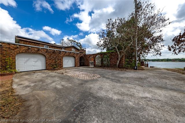 502 Lake Denton Terrace, Avon Park, FL 33825