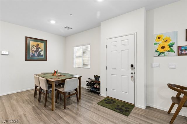 7910 Aurora Sky Street, North Las Vegas, NV 89084
