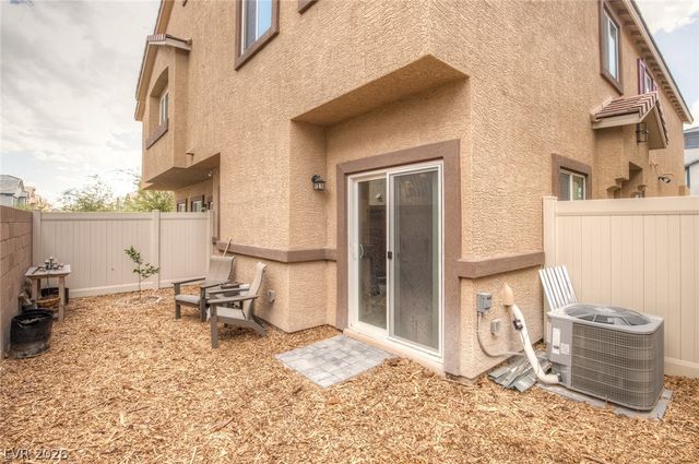 7910 Aurora Sky Street, North Las Vegas, NV 89084