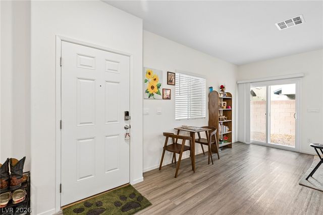 7910 Aurora Sky Street, North Las Vegas, NV 89084