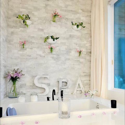 4085 Nicholson Lake Road, Chappell Hill, TX 77426