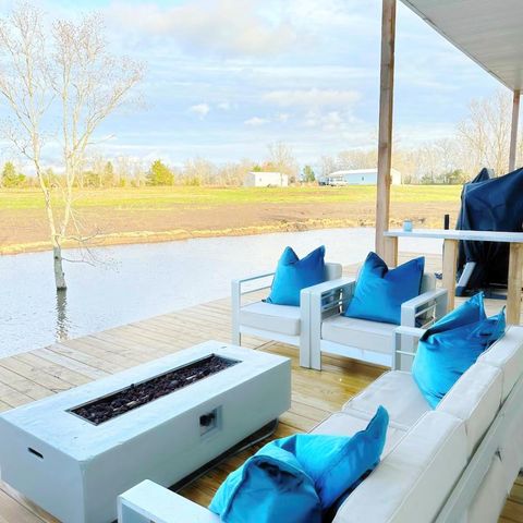 4085 Nicholson Lake Road, Chappell Hill, TX 77426