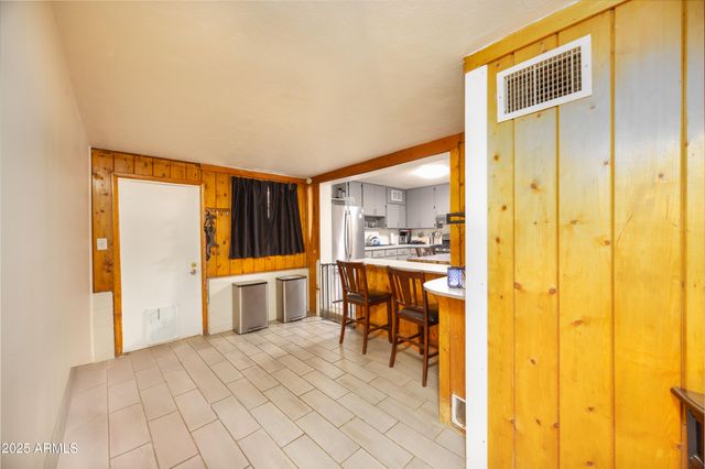 2736 W EL CAMINITO Drive, Phoenix, AZ 85051