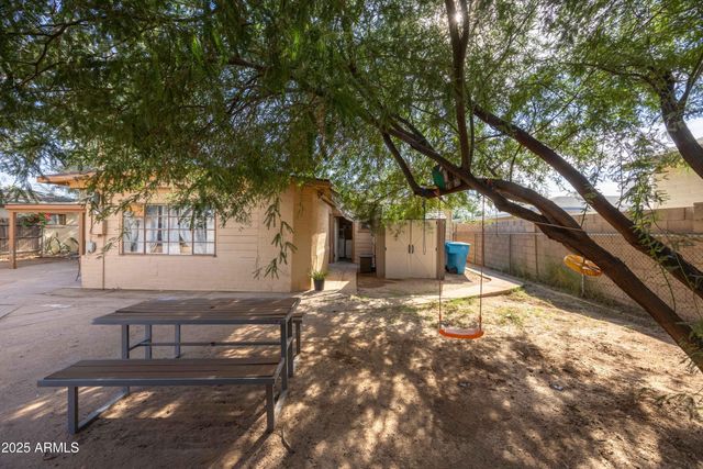 2736 W EL CAMINITO Drive, Phoenix, AZ 85051