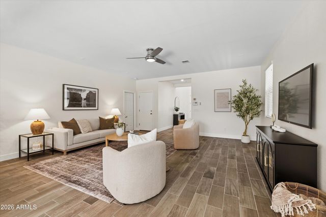 3365 E HONEYSUCKLE Place, Chandler, AZ 85286