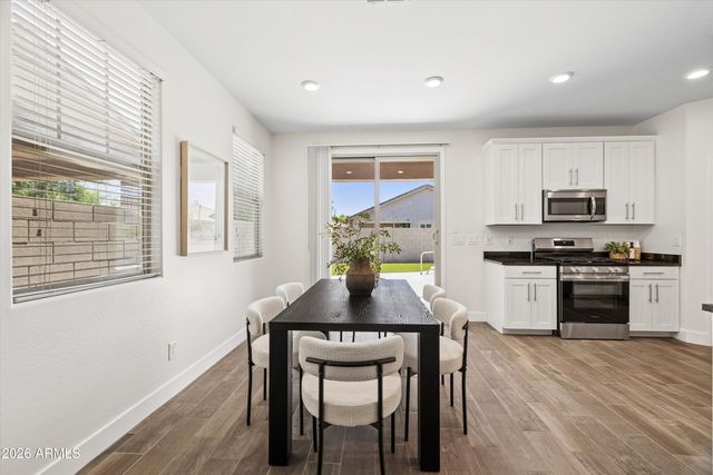 3365 E HONEYSUCKLE Place, Chandler, AZ 85286