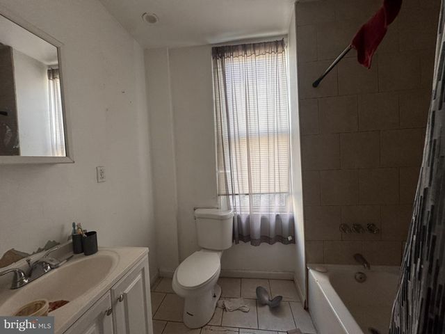 4141 CAMBRIDGE, Philadelphia, PA 19104