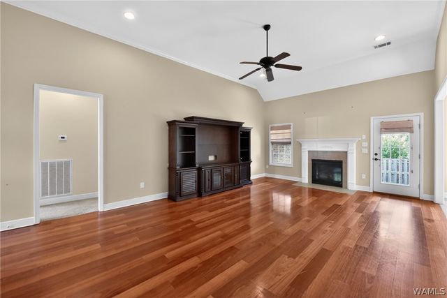 13672 Old Ivey Dr, Northport, AL 35475