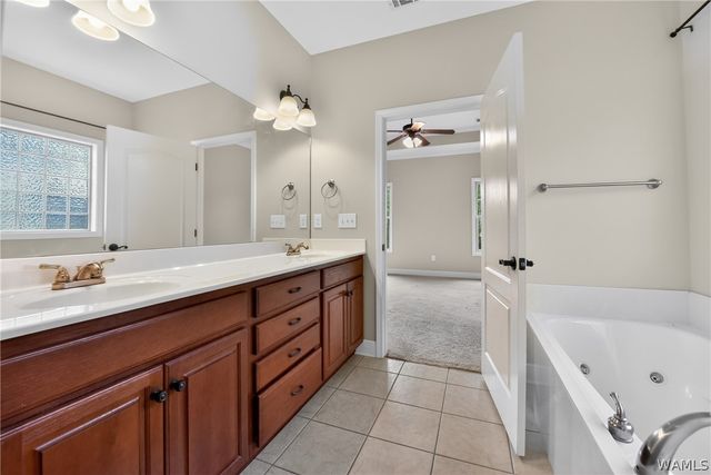 13672 Old Ivey Dr, Northport, AL 35475