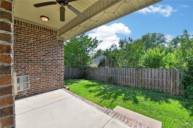 13672 Old Ivey Dr, Northport, AL 35475