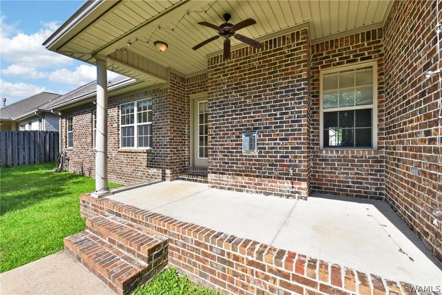 13672 Old Ivey Dr, Northport, AL 35475