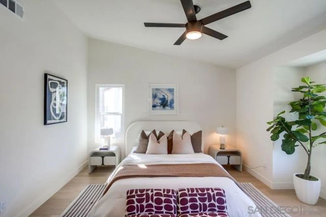 8665 Rideabout Ln, San Diego, CA 92129