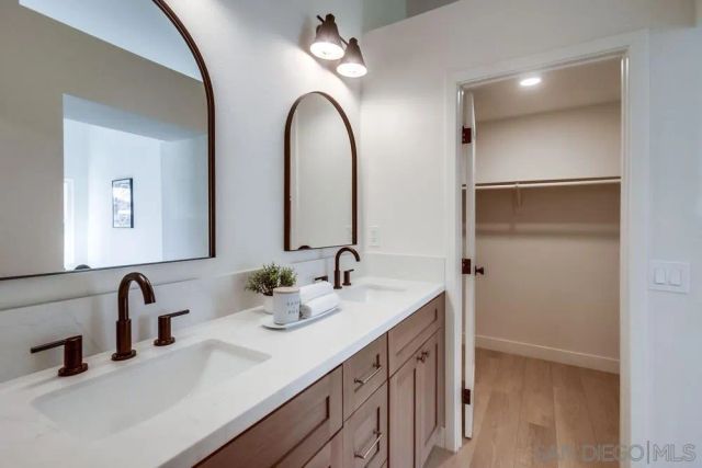 8665 Rideabout Ln, San Diego, CA 92129