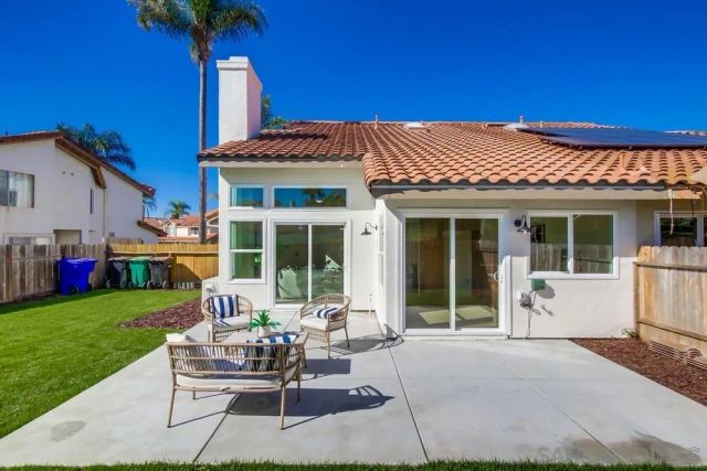 8665 Rideabout Ln, San Diego, CA 92129