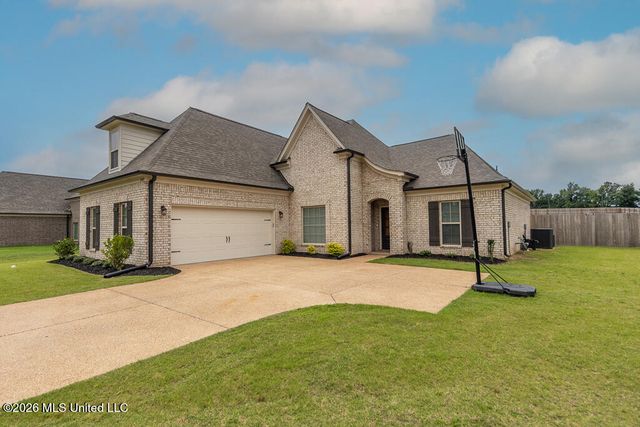 2407 Scott Meadows Lane, Hernando, MS 38632