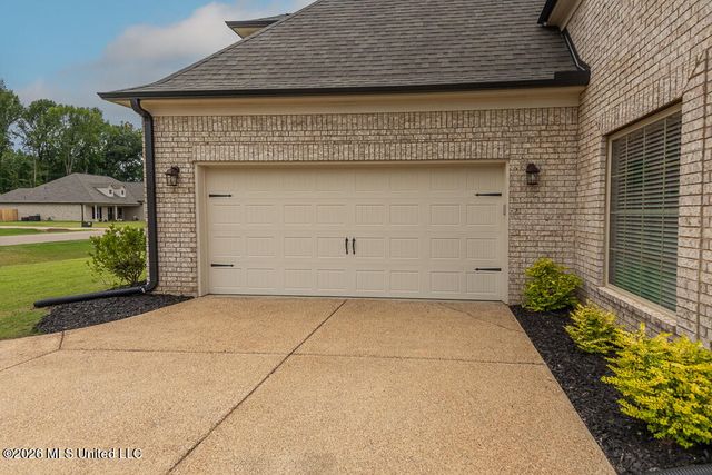 2407 Scott Meadows Lane, Hernando, MS 38632