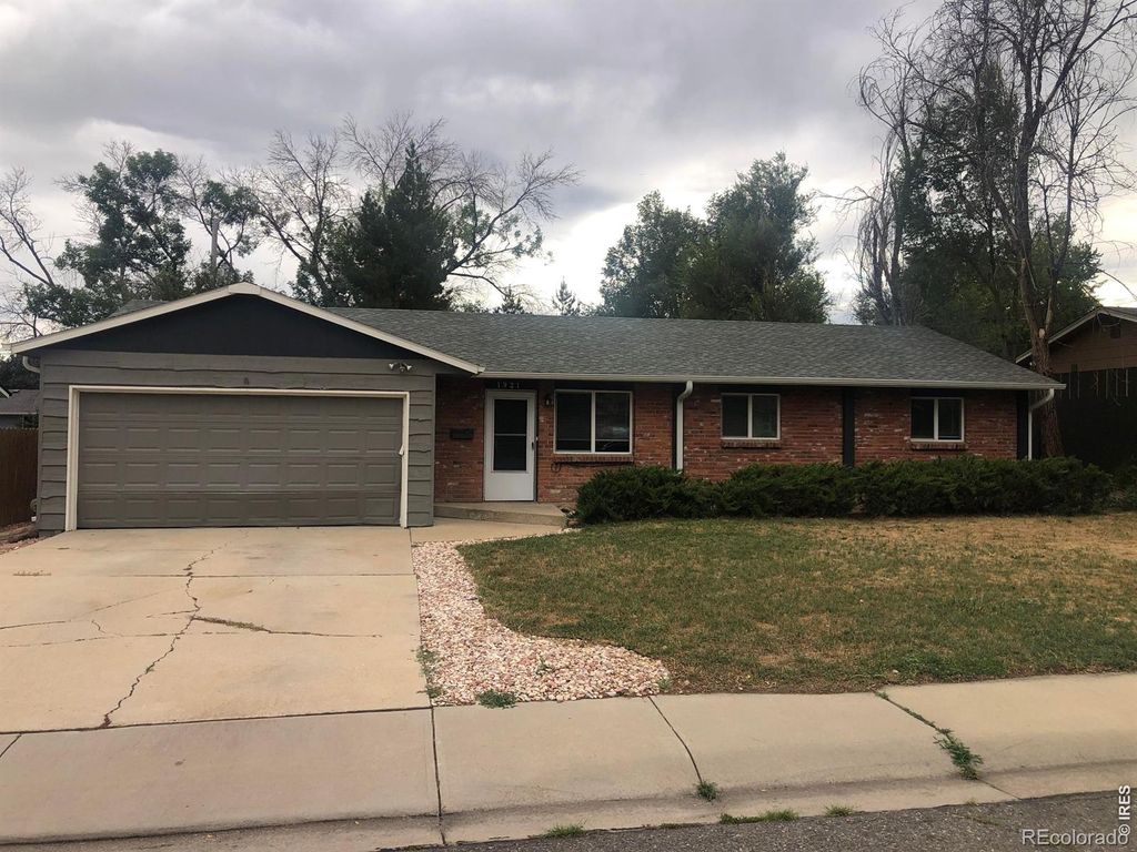 1921 12th Avenue, Longmont, CO 80501
