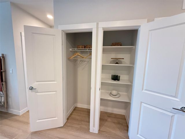 1610 Campbell Rd B1.361, Houston, TX 77055