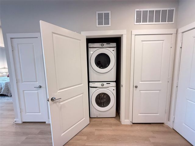 1610 Campbell Rd B1.361, Houston, TX 77055