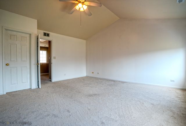 1850 Wisteria Drive, Aurora, IL 60503