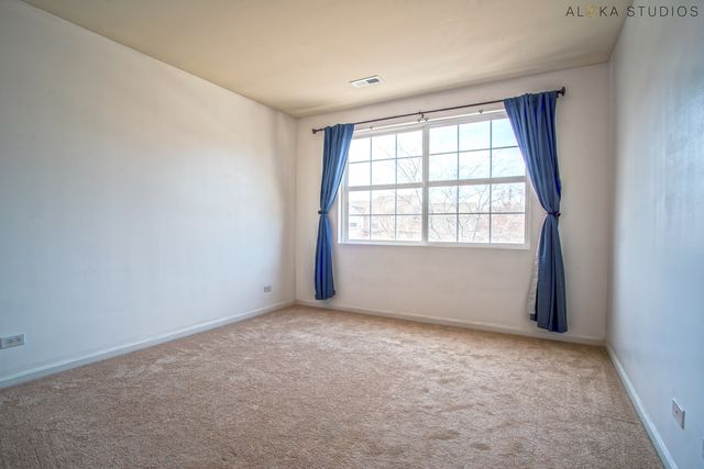 1850 Wisteria Drive, Aurora, IL 60503