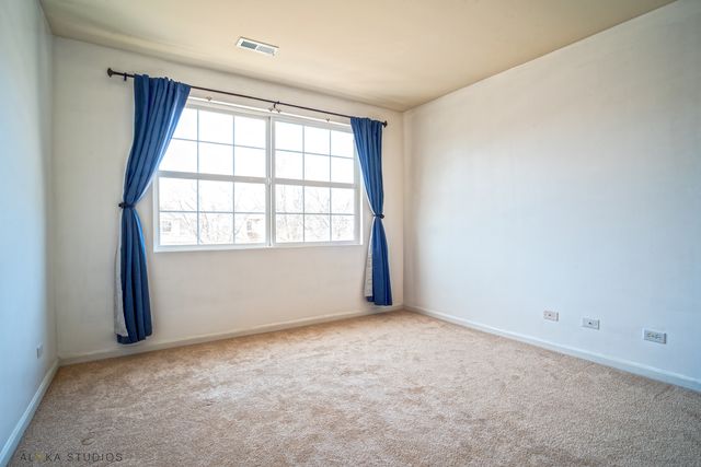 1850 Wisteria Drive, Aurora, IL 60503