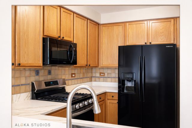 1850 Wisteria Drive, Aurora, IL 60503